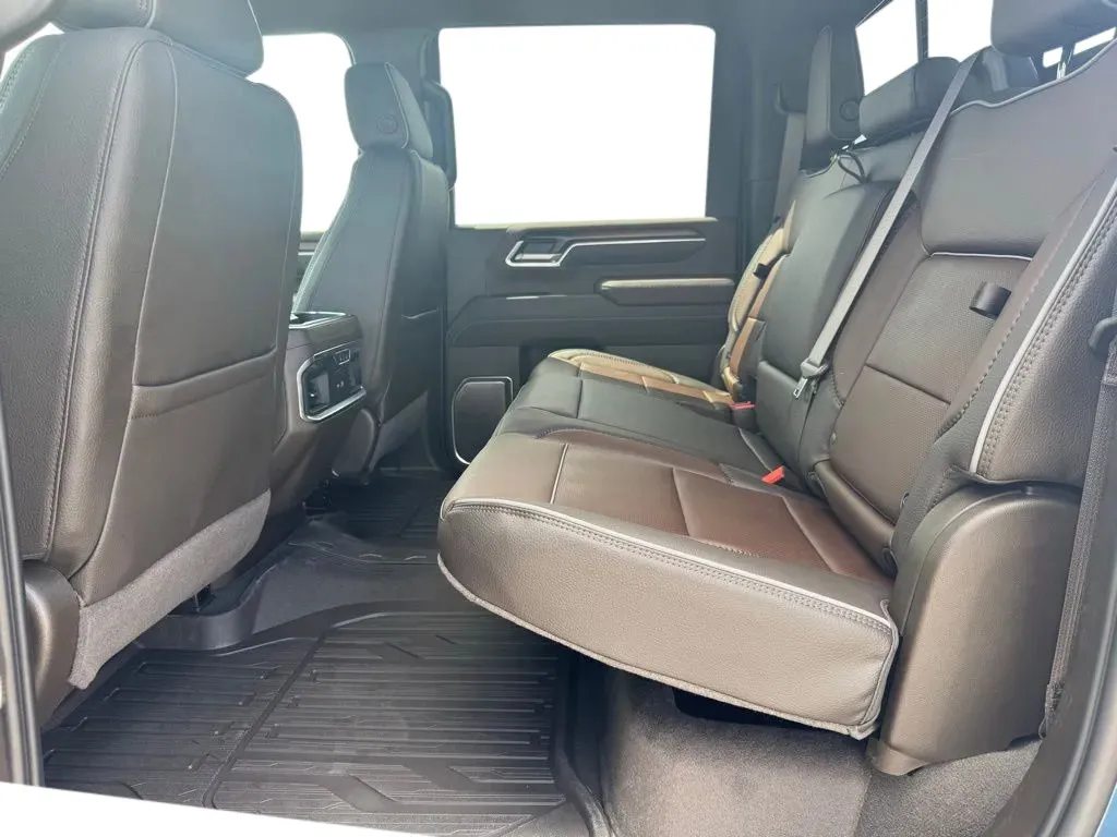 GMC Sierra photo 19