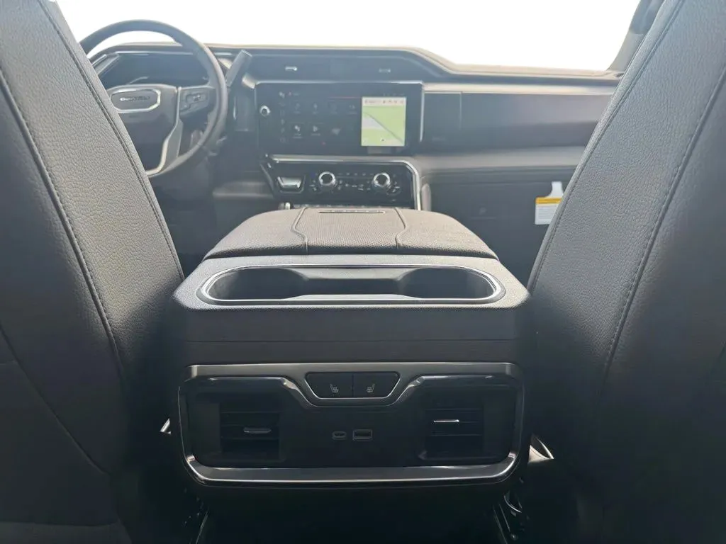 GMC Sierra photo 21