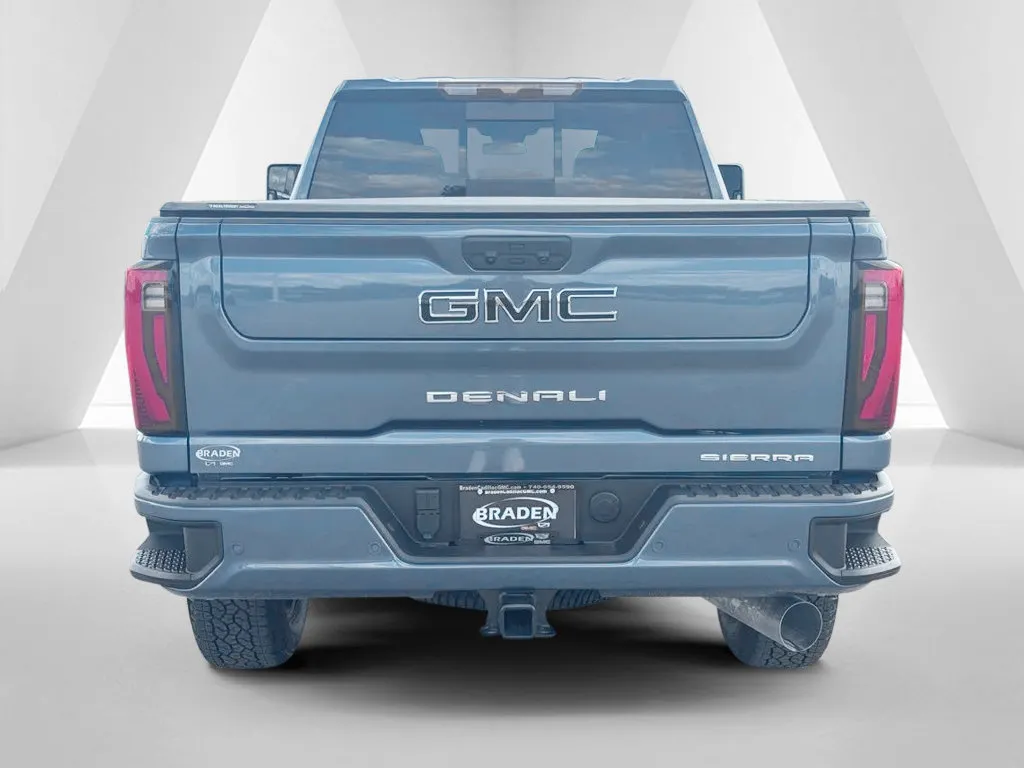 GMC Sierra photo 6