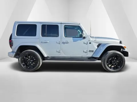 More photos of 2022 Jeep Wrangler Unlimited Sahara High Altitude at Braden Cadillac GMC, OH