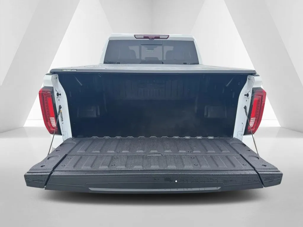 GMC Sierra photo 35