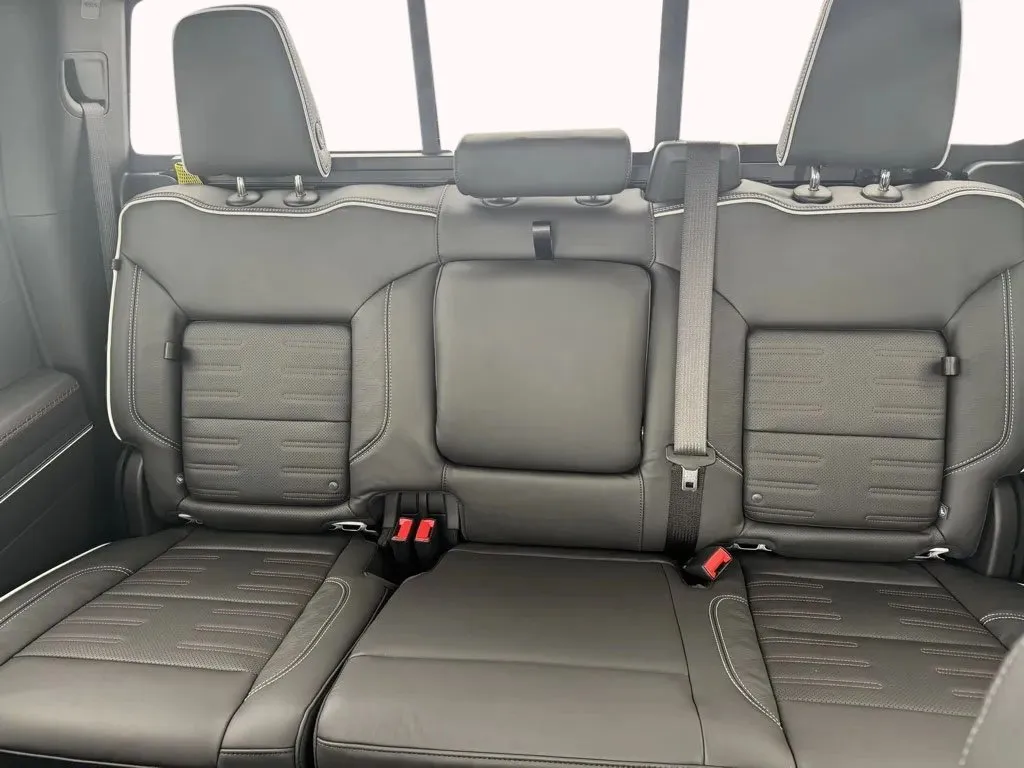 GMC Sierra photo 20