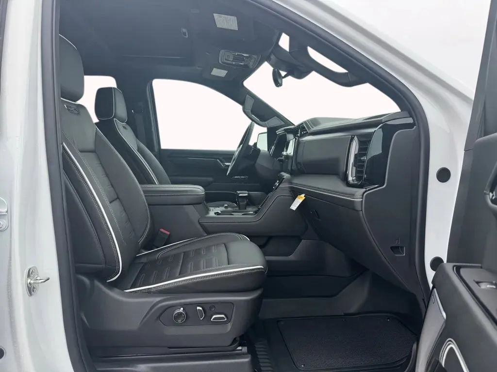 GMC Sierra photo 14