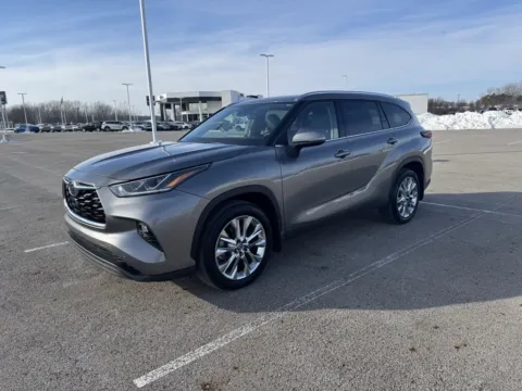Another view of 2025 Toyota Highlander XLE for sale in Carroll, OH at Braden Cadillac GMC