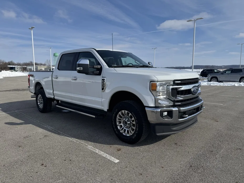 White 2022 Ford F-250SD XLT for sale in Carroll, OH