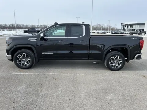 More photos of 2026 GMC Sierra 1500 SLE at Braden Cadillac GMC, OH