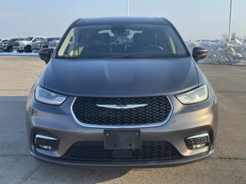 Photos of 2023 Chrysler Pacifica Touring L for sale in Carroll, OH at Braden Cadillac GMC