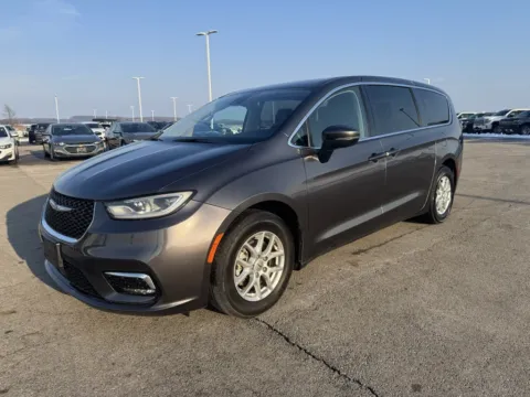 Another view of 2023 Chrysler Pacifica Touring L for sale in Carroll, OH at Braden Cadillac GMC