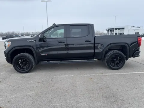More photos of 2020 GMC Sierra 1500 AT4 at Braden Cadillac GMC, OH
