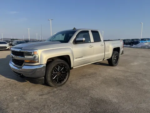 Another view of 2018 Chevrolet Silverado 1500 LT for sale in Carroll, OH at Braden Cadillac GMC