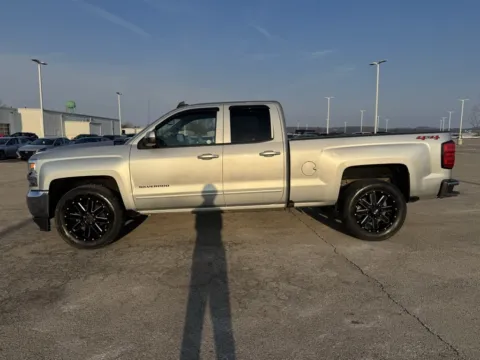 More photos of 2018 Chevrolet Silverado 1500 LT at Braden Cadillac GMC, OH