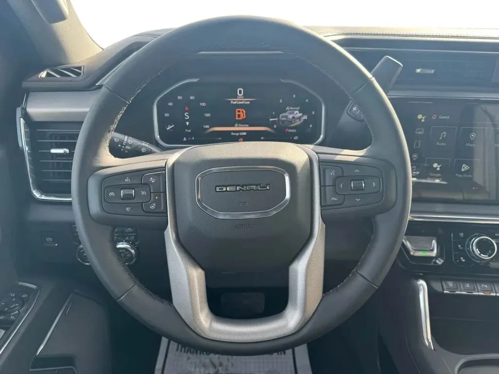 GMC Sierra photo 28