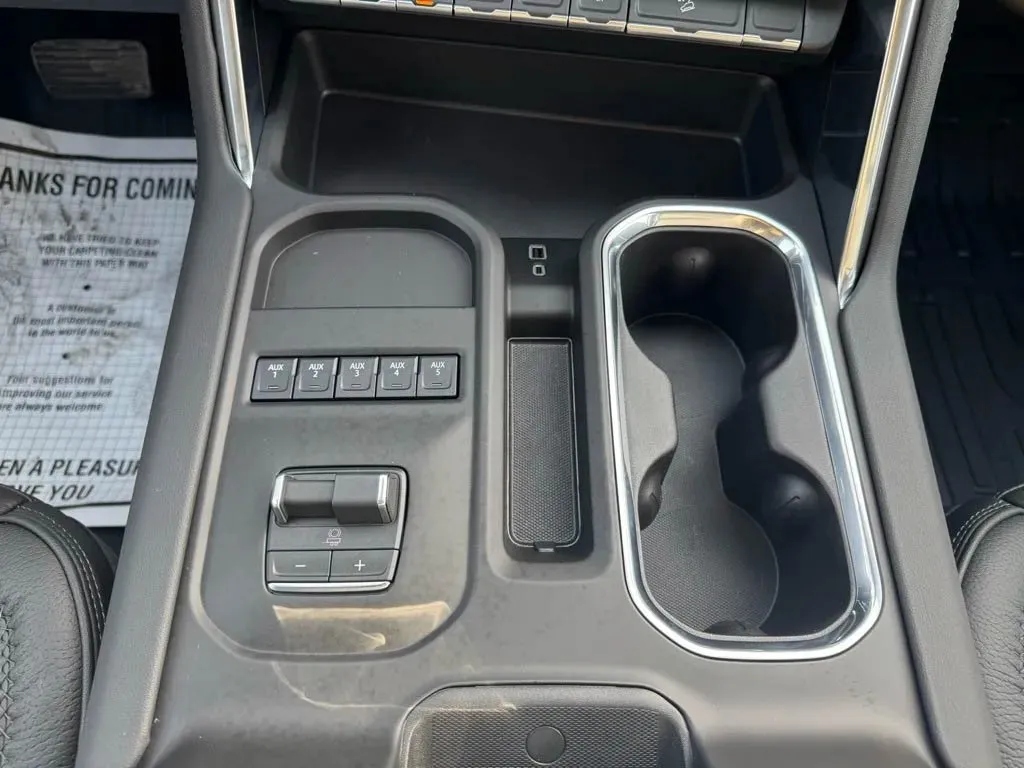 GMC Sierra photo 32