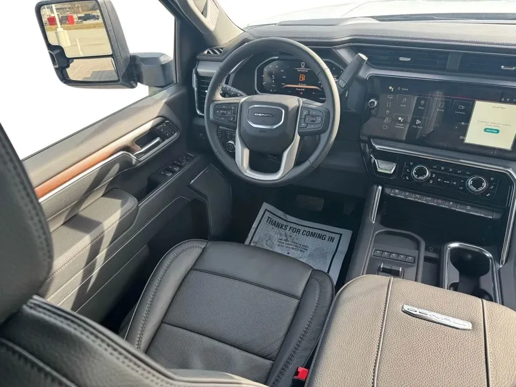 GMC Sierra photo 26