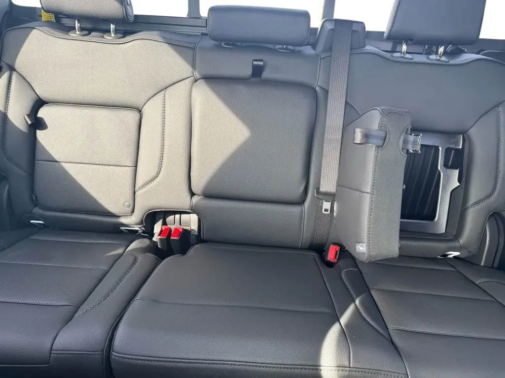 GMC Sierra photo 22
