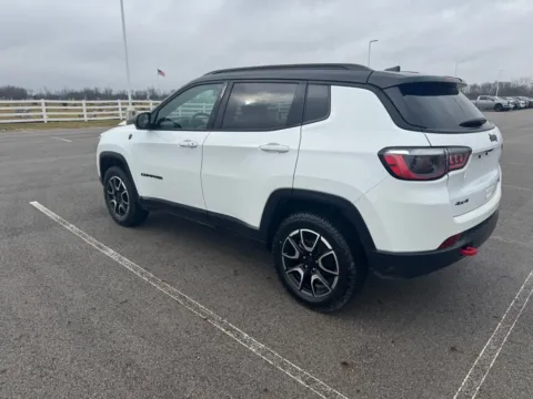 More photos of 2024 Jeep Compass Trailhawk at Braden Cadillac GMC, OH