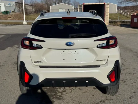 More photos of 2024 Subaru Crosstrek Premium at Braden Cadillac GMC, OH
