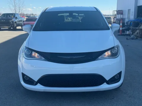 Another view of 2020 Chrysler Pacifica Touring for sale in Carroll, OH at Braden Cadillac GMC