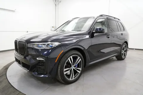 Another view of 2022 BMW X7 M50i for sale in Carroll, OH at Braden Cadillac GMC