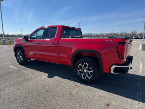 More photos of 2026 GMC Sierra 1500 SLE at Braden Cadillac GMC, OH