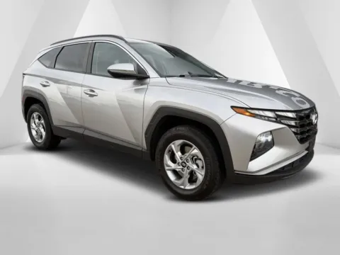 Silver 2023 Hyundai Tucson SEL for sale in Carroll, OH