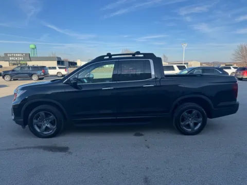 More photos of 2023 Honda Ridgeline RTL-E at Braden Cadillac GMC, OH
