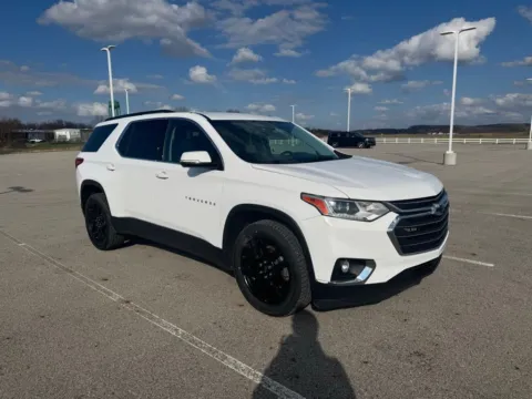 White 2020 Chevrolet Traverse LT for sale in Carroll, OH