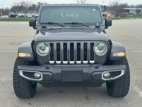 Photos of 2021 Jeep Gladiator Overland for sale in Carroll, OH at Braden Cadillac GMC