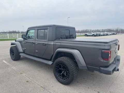 More photos of 2021 Jeep Gladiator Overland at Braden Cadillac GMC, OH