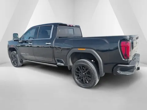 More photos of 2022 GMC Sierra 3500HD Denali at Braden Cadillac GMC, OH
