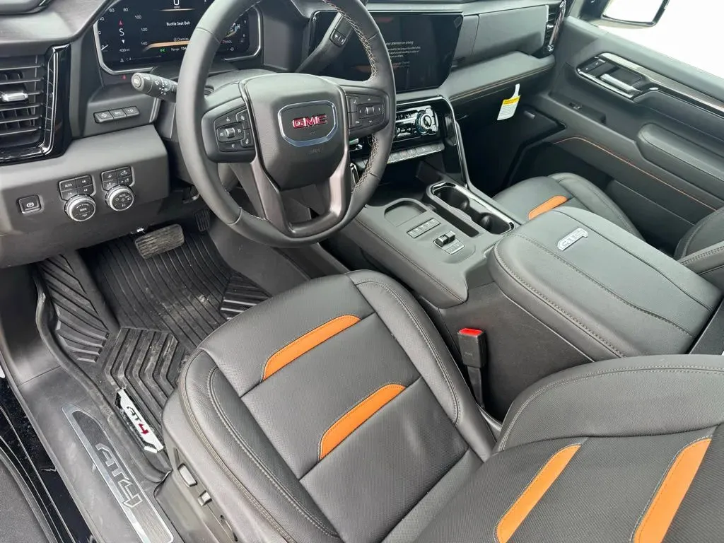 GMC Sierra photo 28