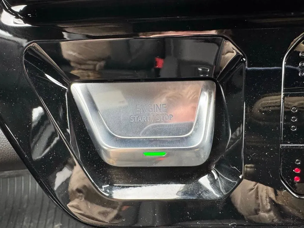 GMC Sierra photo 15
