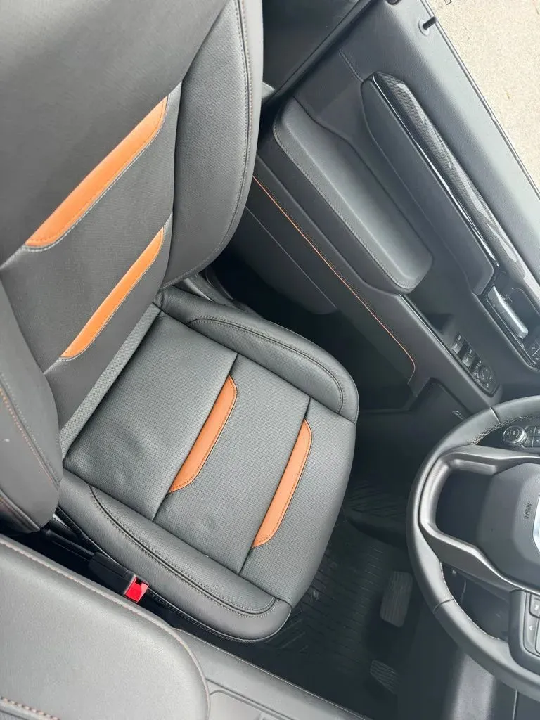 GMC Sierra photo 16