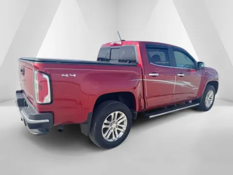 More photos of 2016 GMC Canyon SLT at Braden Cadillac GMC, OH