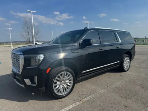 Another view of 2023 GMC Yukon XL Denali for sale in Carroll, OH at Braden Cadillac GMC