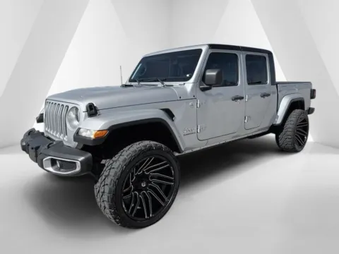 Another view of 2023 Jeep Gladiator Overland for sale in Carroll, OH at Braden Cadillac GMC