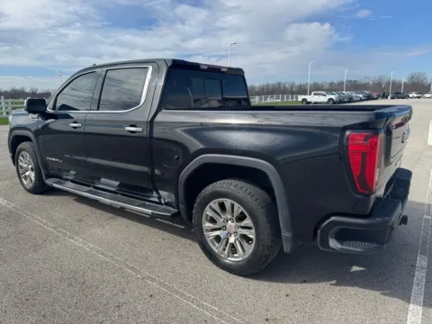 More photos of 2019 GMC Sierra 1500 Denali at Braden Cadillac GMC, OH