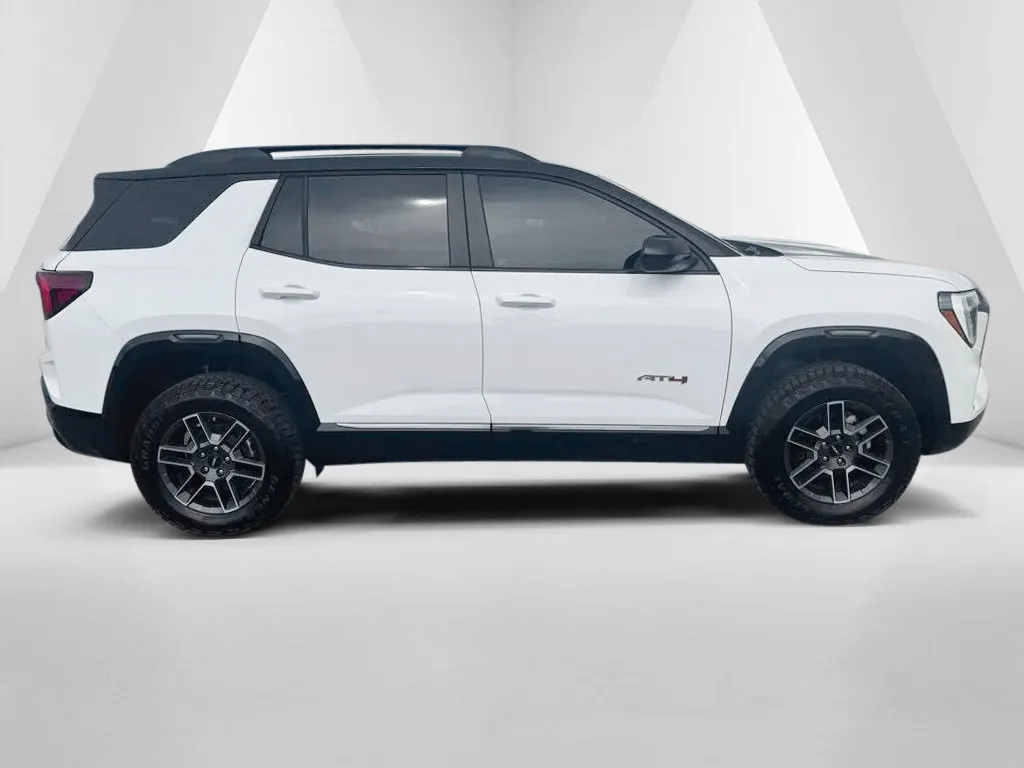GMC Terrain photo 8