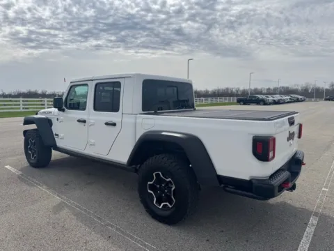 More photos of 2023 Jeep Gladiator Rubicon at Braden Cadillac GMC, OH