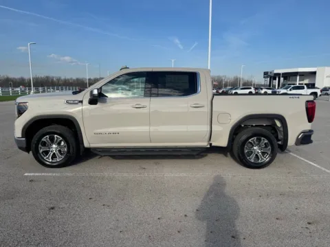 More photos of 2026 GMC Sierra 1500 SLE at Braden Cadillac GMC, OH