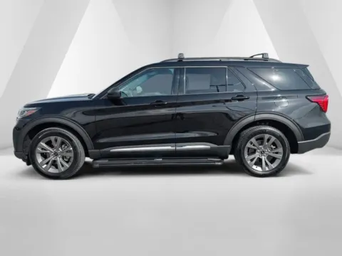 More photos of 2025 Ford Explorer Active at Braden Cadillac GMC, OH