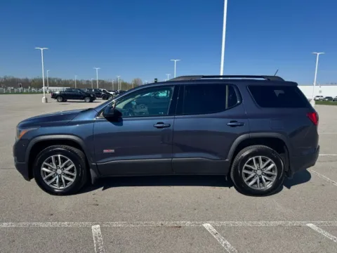 More photos of 2019 GMC Acadia SLE-2 at Braden Cadillac GMC, OH