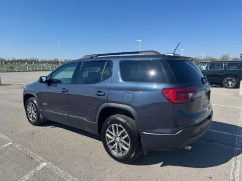 More photos of 2019 GMC Acadia SLE-2 at Braden Cadillac GMC, OH
