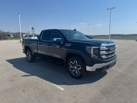 Black 2026 GMC Sierra 1500 SLE for sale in Carroll, OH