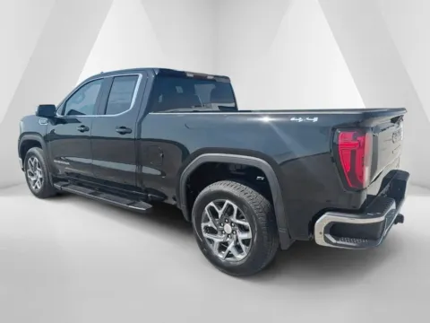 More photos of 2026 GMC Sierra 1500 SLE at Braden Cadillac GMC, OH