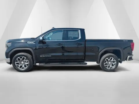 More photos of 2026 GMC Sierra 1500 SLE at Braden Cadillac GMC, OH