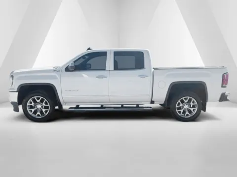 More photos of 2018 GMC Sierra 1500 SLT at Braden Cadillac GMC, OH