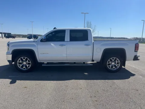 More photos of 2018 GMC Sierra 1500 SLT at Braden Cadillac GMC, OH