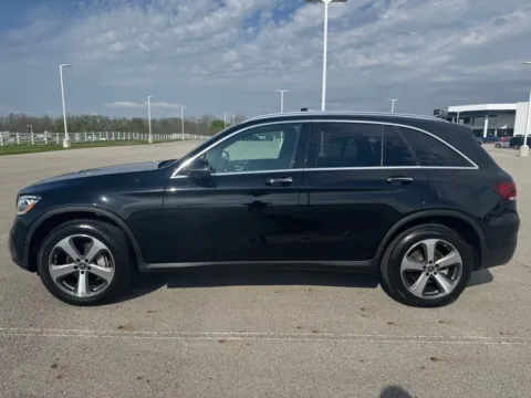 More photos of 2022 Mercedes-Benz GLC 300 at Braden Cadillac GMC, OH