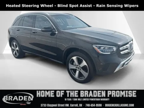 Black 2022 Mercedes-Benz GLC 300 for sale in Carroll, OH